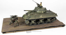 1/32 Среден Американски Танк Sherman M4a3 75 Vvss Окачване & 57° Glacis Директен Визьор Обучителен Транспорт C Компания 10-ти Танков Батальон 5-та Бронетанкова Дивизия Ню Йорк 1943 С 1 Фигура