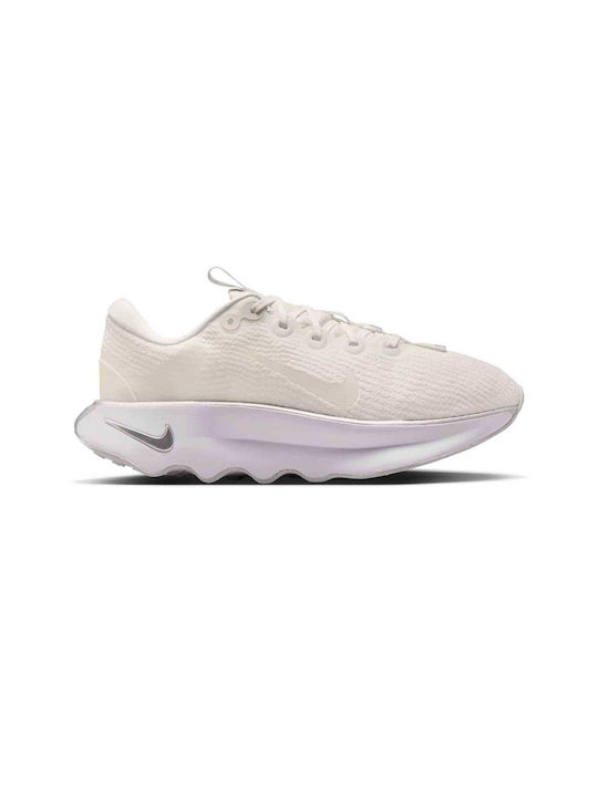 Nike Motiva Дамски Сникърси Бели