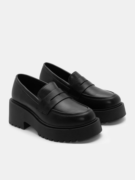 Luigi Women's Moccasins in Black Color