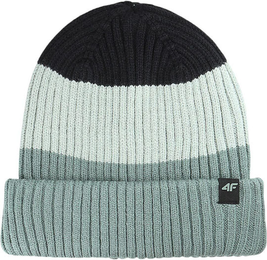 Beanie Beanie Knitted in Turquoise color