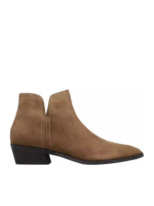 Corina Ghete Dama Camel