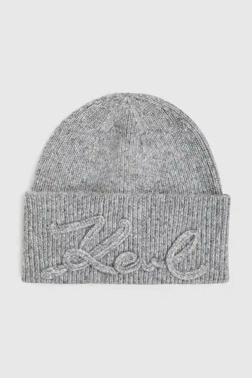 Beanie Beanie Knitted in Gray color