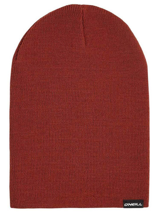 Dolomite Beanie Beanie Knitted in Burgundy color