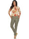 Dama In Pantaloni Verde