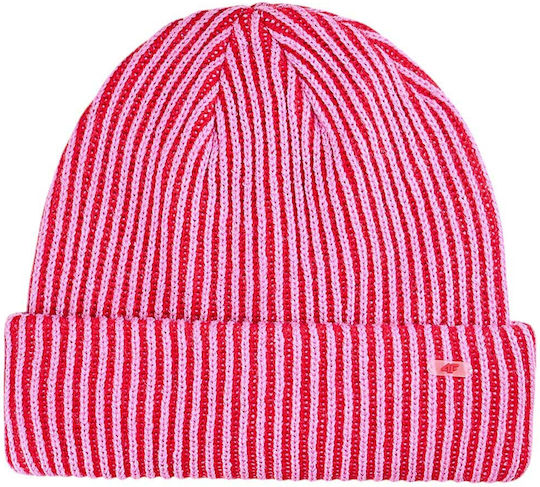 Beanie Beanie Knitted in Fuchsia color