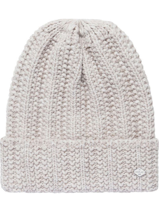 Beanie Beanie Knitted in Beige color