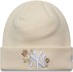 New Era New York Yankees Beanie Beanie Knitted in Beige color