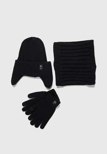Beanie Beanie Knitted in Black color