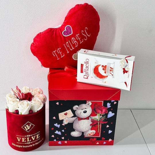 Pachet Special De Valentine Pernă Brodată În Formă De Inimă "I Love You" Praline Raffaello 80g Aranjament Floral 9 Trandafiri De Săpun Roșii