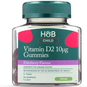 Holland & Barrett Vitamin D for Immune System Boost & Bone Health Elderberry 30 jelly beans
