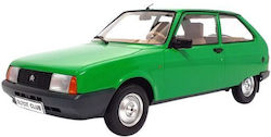 Macheta Auto Oltcit Club Verde 19901:18 Triple9 Macheta Auto Oltcit Club Verde 19901:18 Triple9