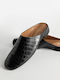 Gin Flach Mules in Schwarz Farbe