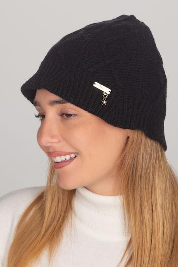 Beanie Beanie Knitted in Black color