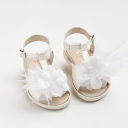 Ever Kid White Sandals