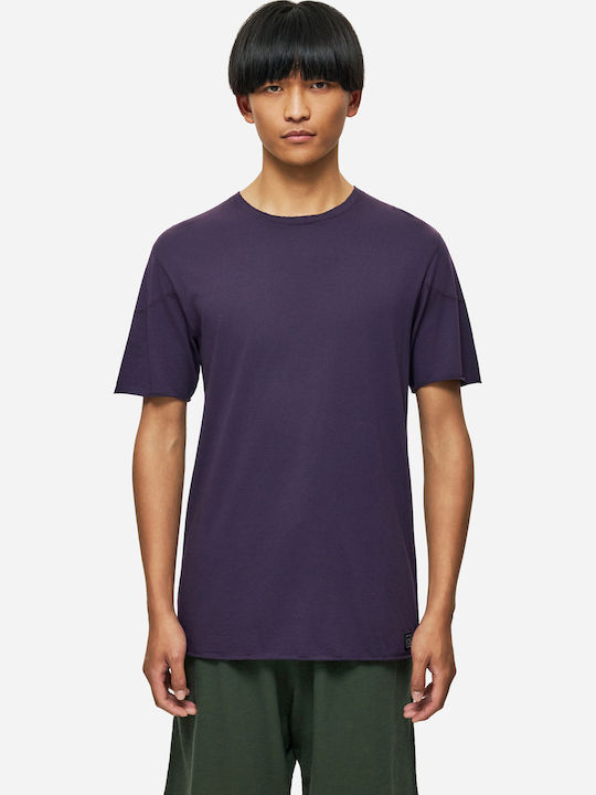 Dirty Laundry T-shirt Currant