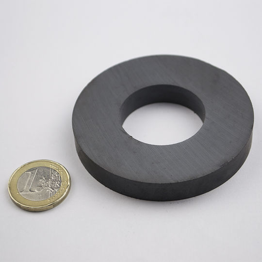 Magnet Scheibe Φ70x10x32mm Bohrung Ferrit Haftkraft 5,5kg