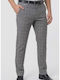 Trousers in Slim Fit Grey