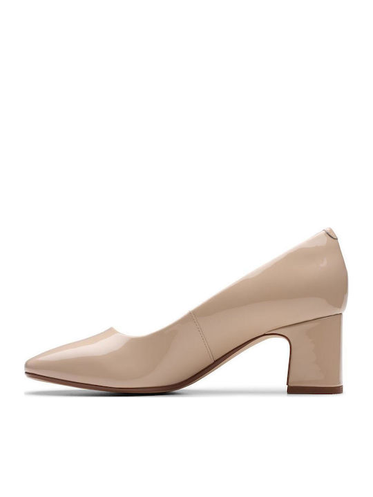 Clarks Court Остри Обувки на Ток от Лакиран с С...