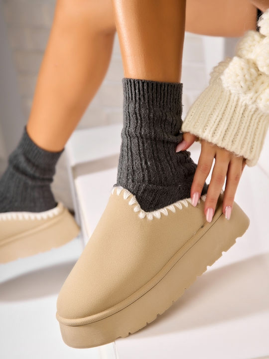 Closed-Toe Women's Beige Slippers
