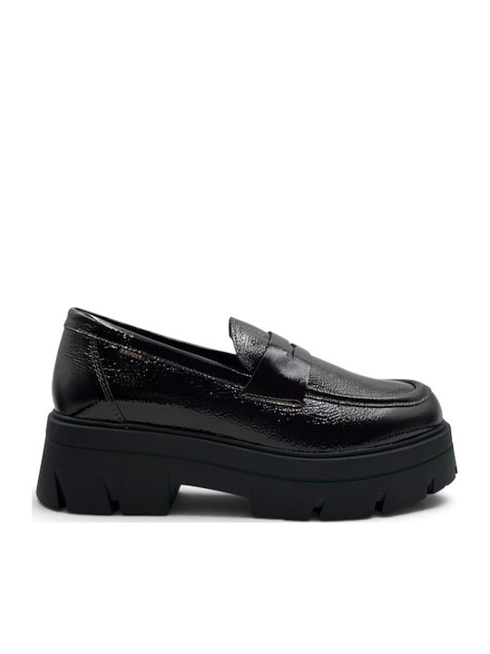 Leather Women's Moccasins in Burgundy Colour