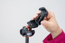 Manfrotto Manfrotto Kamerastative aus Aluminium mit Kugelförmiger Kopfart bis 35cm und Maximaler Belastung von 1.5kg Manfrotto Manfrotto Kamerastative aus Aluminium mit Kugelförmiger Kopfart bis 35cm und Maximaler Belastung von 1.5kg