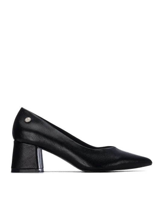 Leder Spitze Zehe Pumps mit Mittelhohem Absatz Schwarz