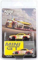 Mini GT Nissan Car