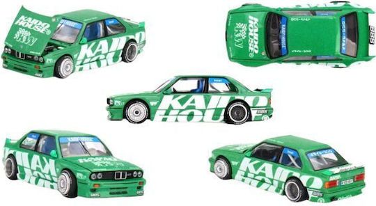 Car Model BMW M3 E30 Kaido Works V2 1989 Green 1:64 Mini GT KHMG242