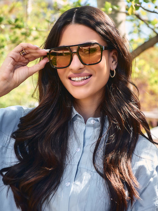 Leegio Women’s Sunglasses With Black Horn-Rimmed Frame And Beige Gradient Lenses