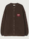 Lange Gestrickte Damenstrickjacke mit Knöpfen Brown