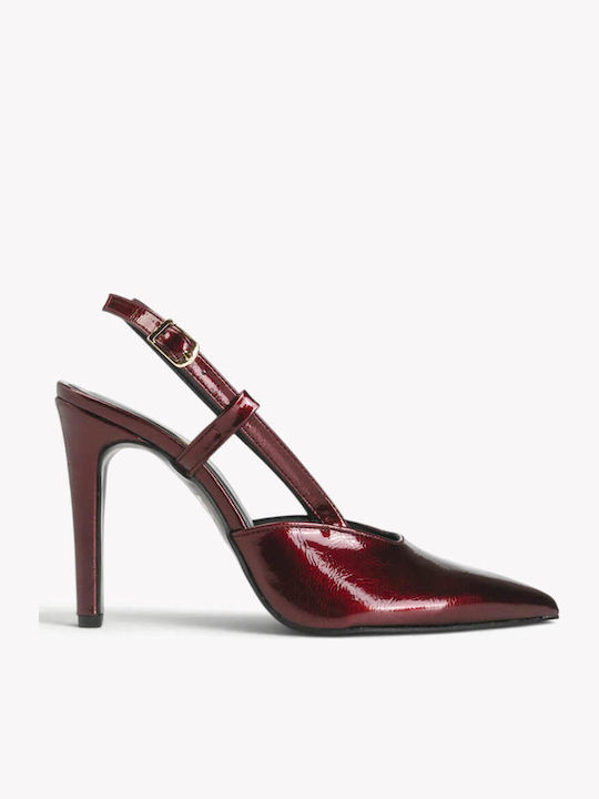 Bordeauxfarbene Lacklederpumps mit hohem Schaft und Lederinnensohle