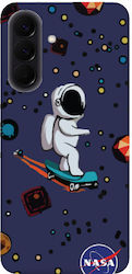 Husă Samsung Galaxy A17 din silicon TPU de culoare albastru închis cu astronaut pe skateboard Husă Samsung Galaxy A17 din silicon TPU de culoare albastru închis cu astronaut pe skateboard