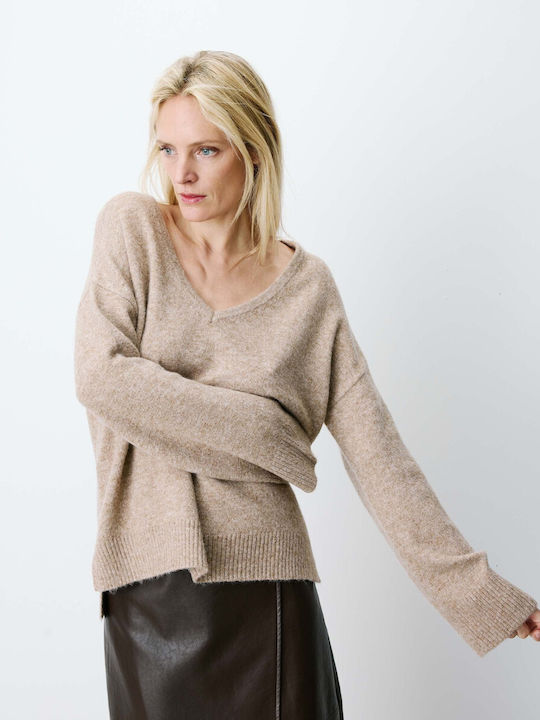 Women's Sweater with 3/4 Sleeves & V-Neck Beige