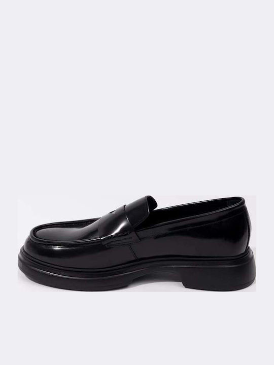 Riviera Exclusive